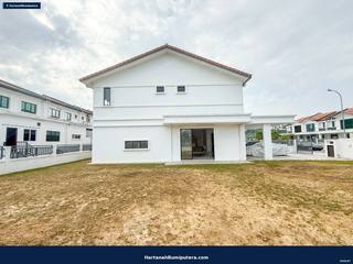 Corner Lot  Brand New : 2 storey Kasih Residence Setia Alam Sari Bangi — gambar 9
