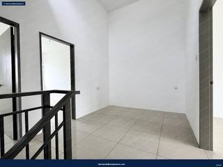Bare new unit : 2 storey terrace Taman Warisan Hijauan Kota Warisan Sepang — gambar 6