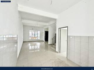 Bare new unit : 2 storey terrace Taman Warisan Hijauan Kota Warisan Sepang — gambar 4
