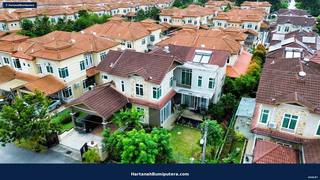Open Facing : 2 Storey Bungalow Desa Pinggiran Putra Kajang — gambar 16