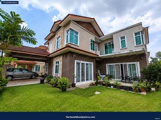 Open Facing : 2 Storey Bungalow Desa Pinggiran Putra Kajang — gambar 1