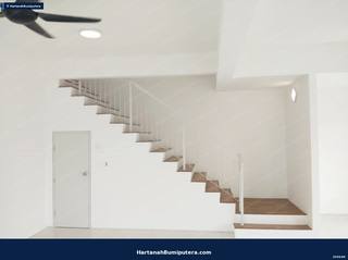 Nice Corner :  2 storey Casa Green Cybersouth — gambar 3