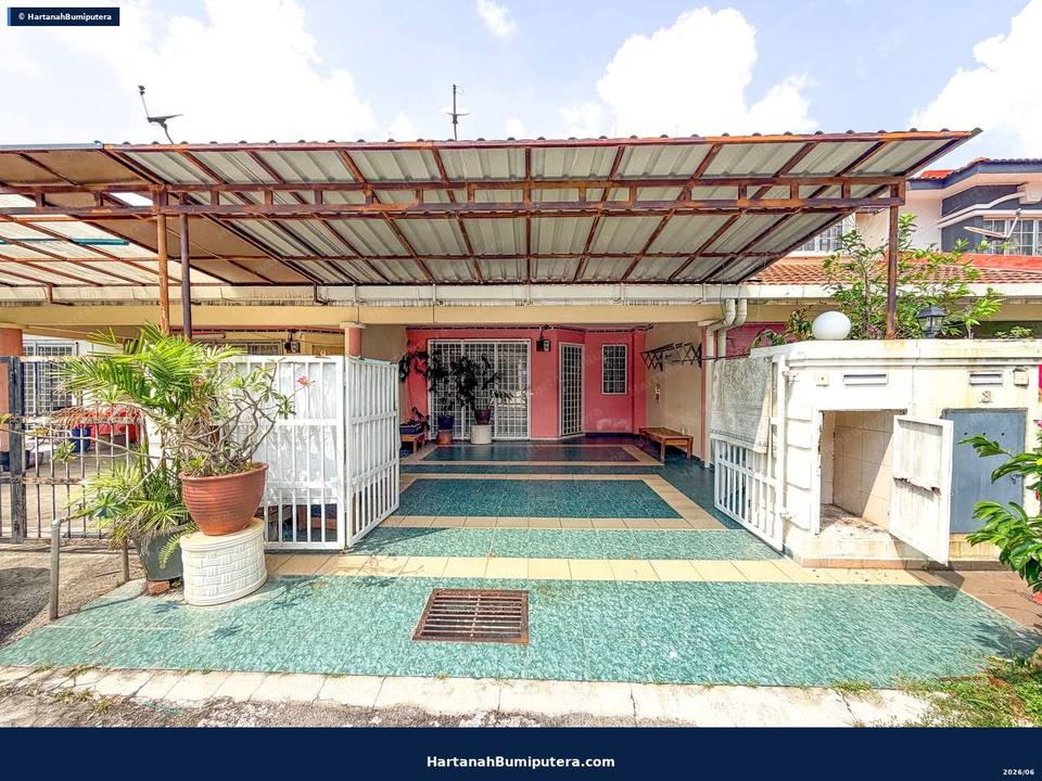 Freehold unit : 2 storey terrace Taman Saga Emas Kajang
