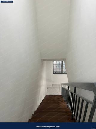 Double Storey Terraced House Address: Taman Sri Haneco, Semenyih, Selangor — gambar 2