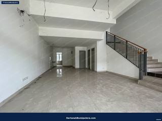 Facing Lake : 2 storey terace D'Island Residence Puchong — gambar 14