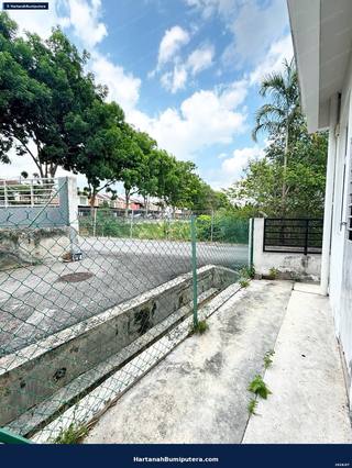 End Lot with huge land : 2 storey terrace Taman Pelangi Semenyih — gambar 11