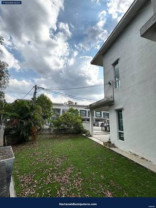 End Lot with huge land : 2 storey terrace Taman Pelangi Semenyih — gambar 6