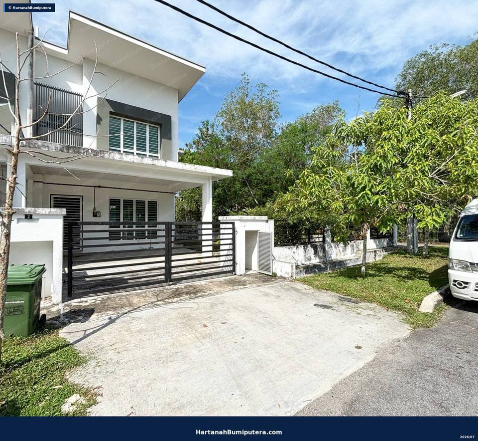 End Lot with huge land : 2 storey terrace Taman Pelangi Semenyih