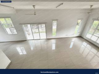 End Lot with huge land : 2 storey terrace Taman Pelangi Semenyih — gambar 23