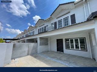 Brand New wit Defect Liability Period : 2 storey terrace M Senyumia Salak Tinggi — gambar 9