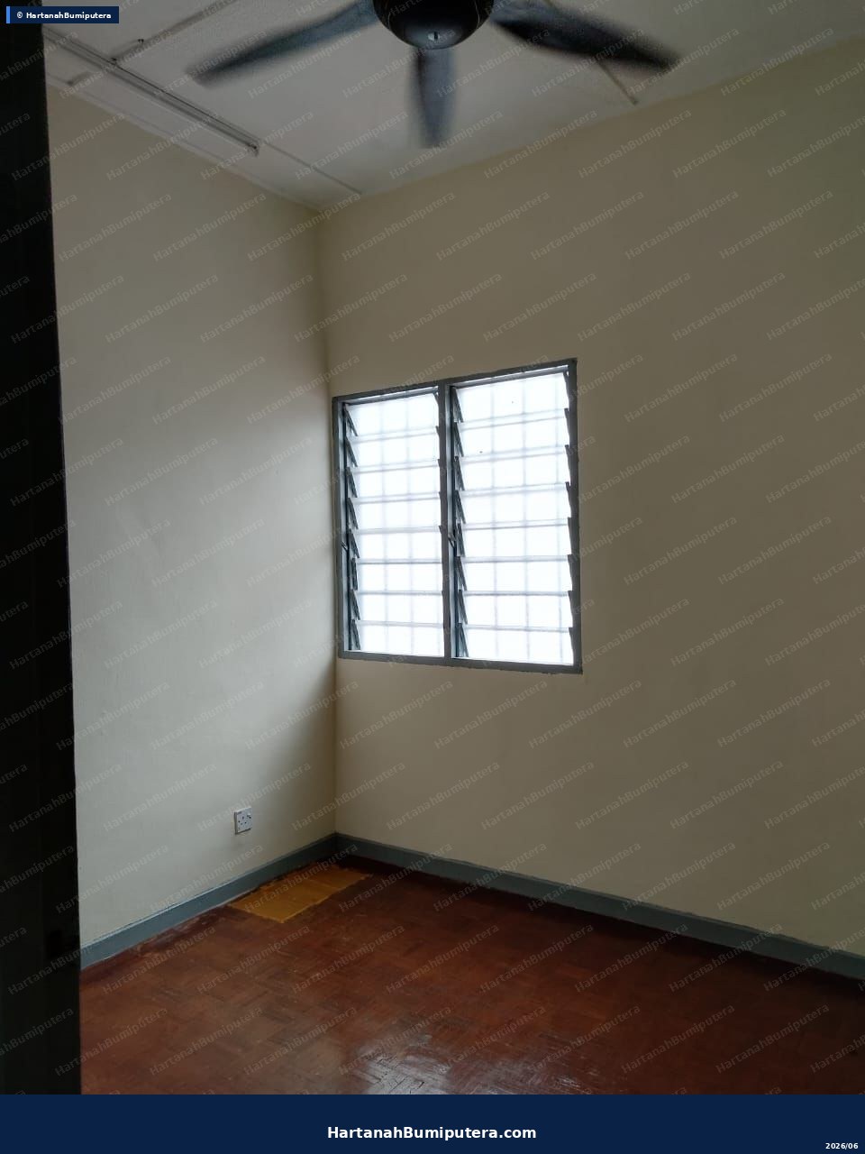 Good Condition unit : 2 storey terrace Taman Kinrara Bandar Kinrara Puchong — gambar 6