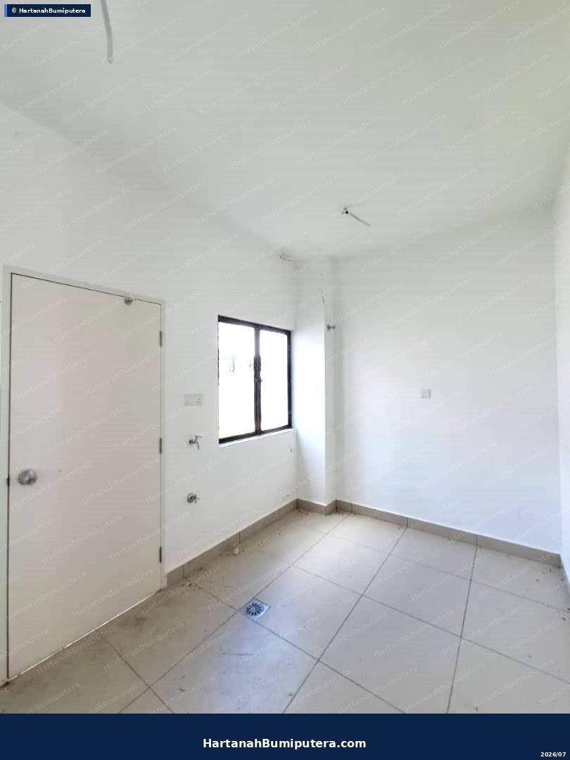 A nice spacious terrace : 2 storey superlink Malkoha Alam Sari Bangi — gambar 9