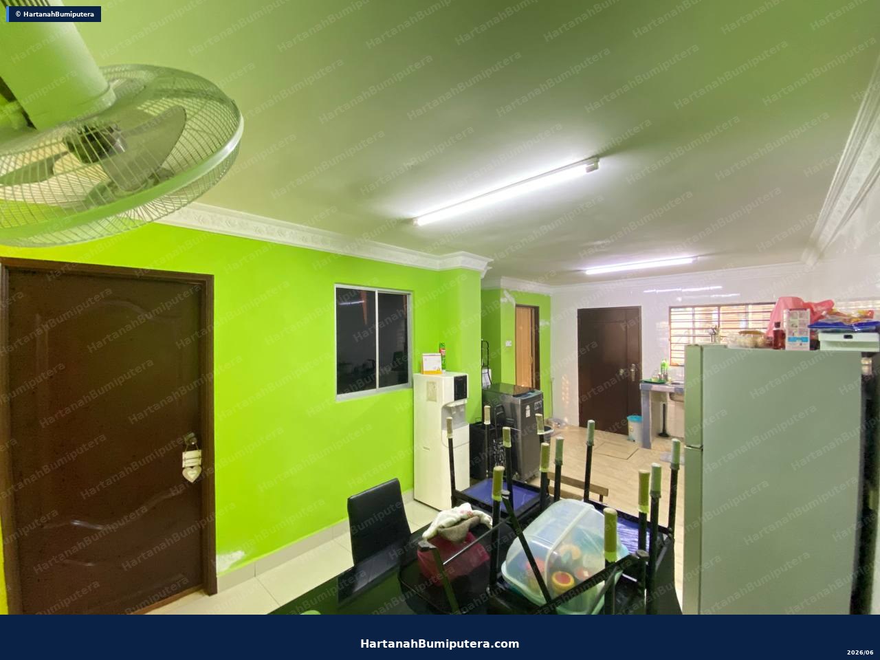 Nicely Renovated : 2 storey terrace Lestari Putra Seksyen 6 — gambar 8
