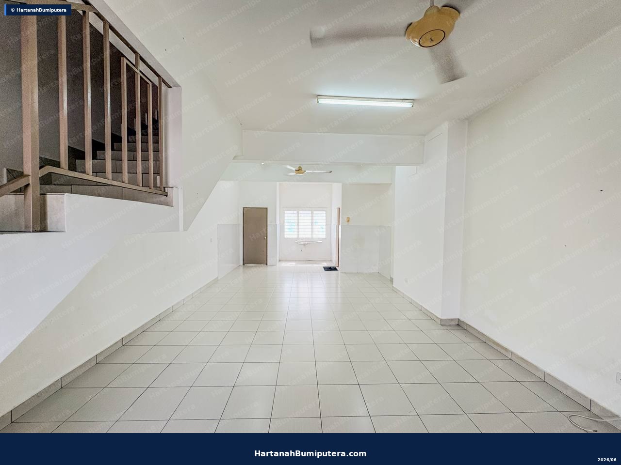Facing Open : 2 storey terrace Bandar Rinching Semenyih — gambar 4