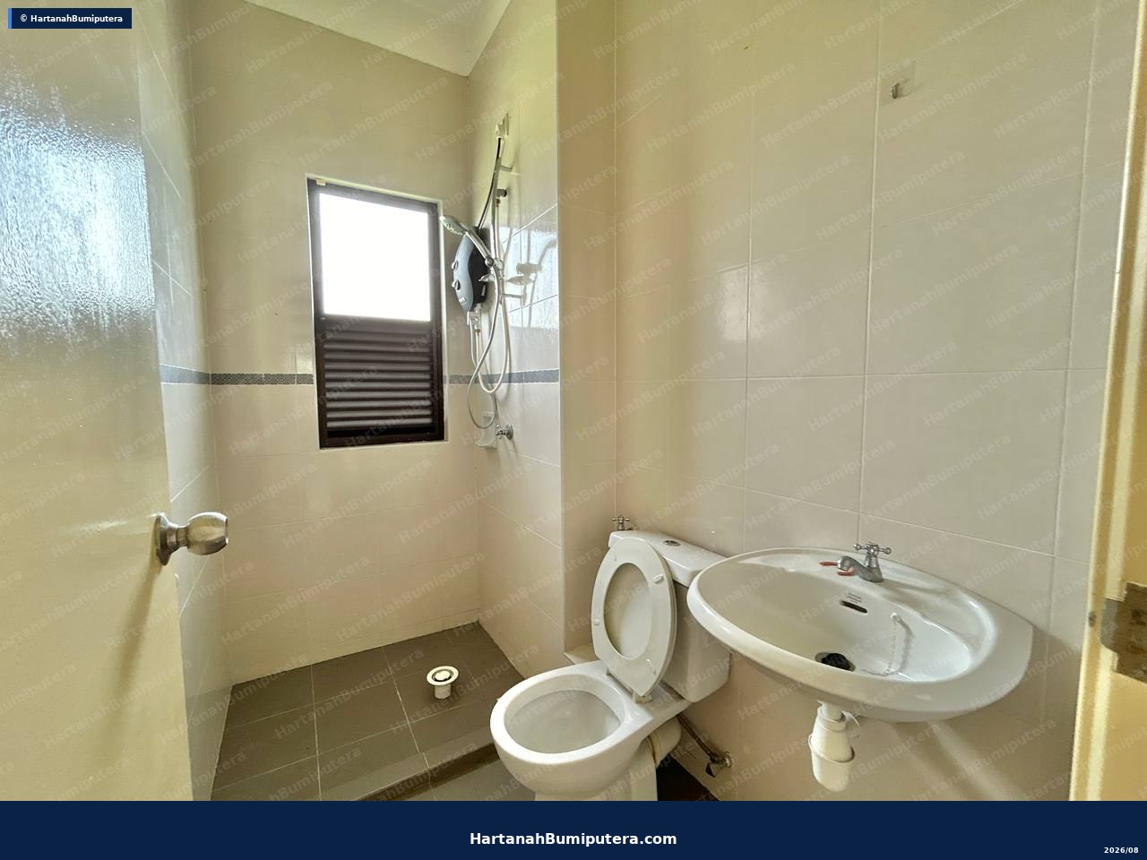Bigger unit Bungalow : 2.5 Storey Bungalow, Saujana Villa, Taman Prima Saujana, Kajang — gambar 5