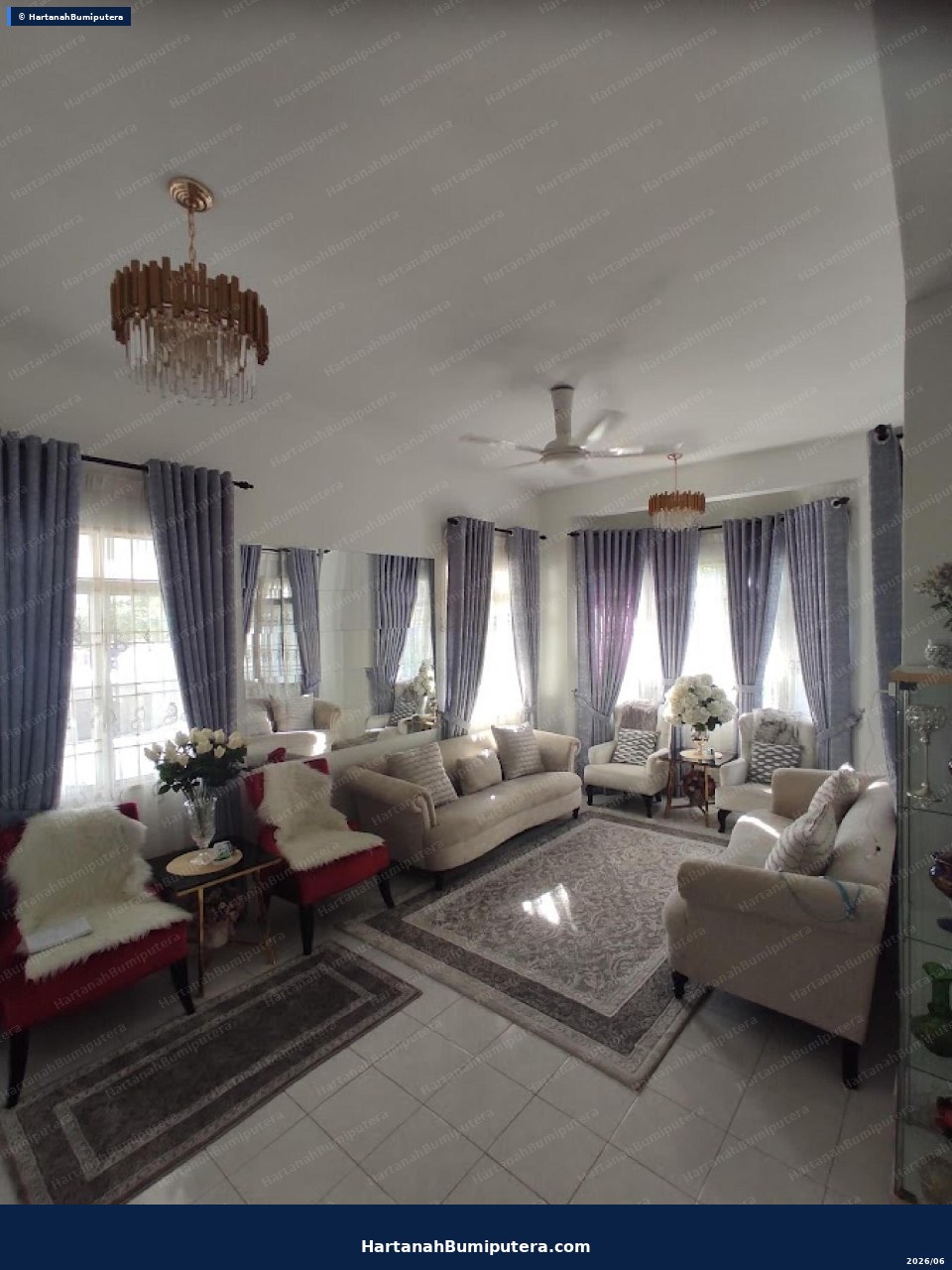 Gated and Guarded : 2 storey Semi D Bandar Seri Putra Bangi — gambar 2