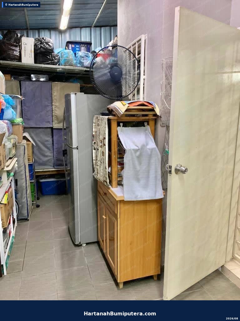Facing Playground : 2 storey Taman Bukit Emas Seri Kembangan — gambar 14