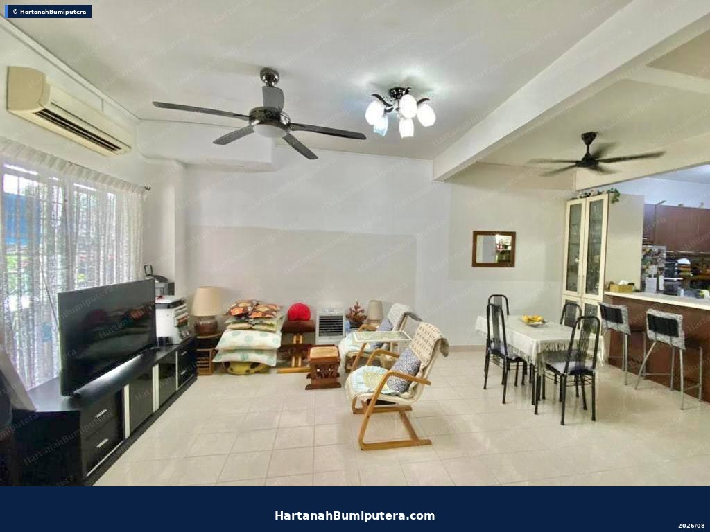 Facing Playground : 2 storey Taman Bukit Emas Seri Kembangan — gambar 4