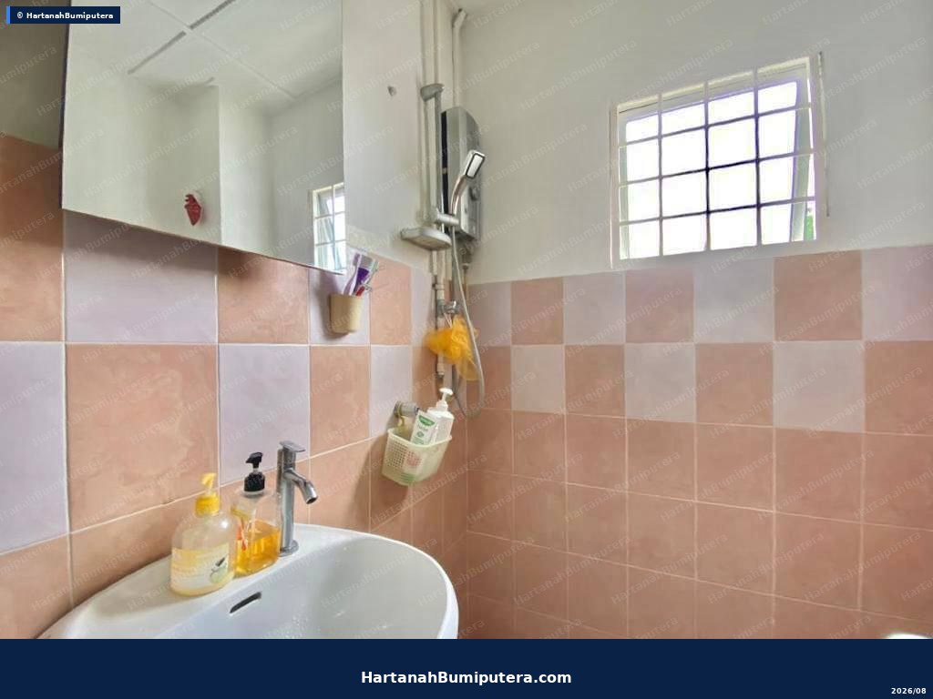 Facing Playground : 2 storey Taman Bukit Emas Seri Kembangan — gambar 15