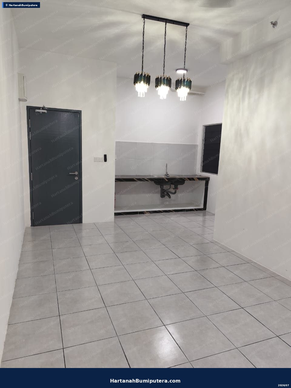 New bare unit : Kita Ria Apartment Cybersouth — gambar 6