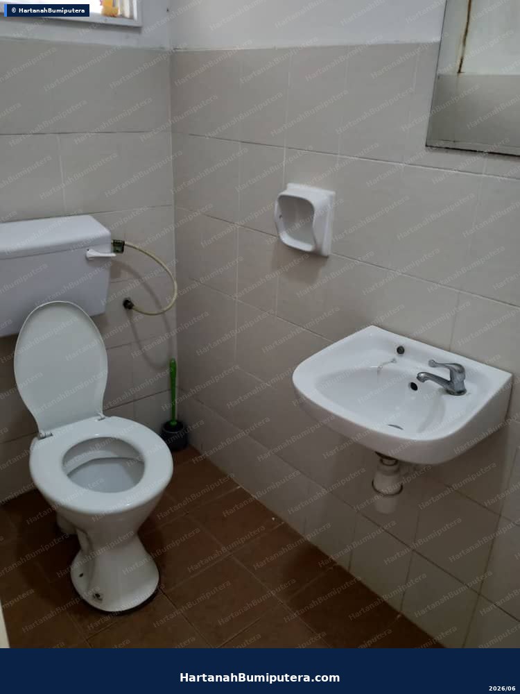 Unit renovate cantik : 2 storey terrace Bandar Saujana Putra SP8 — gambar 8