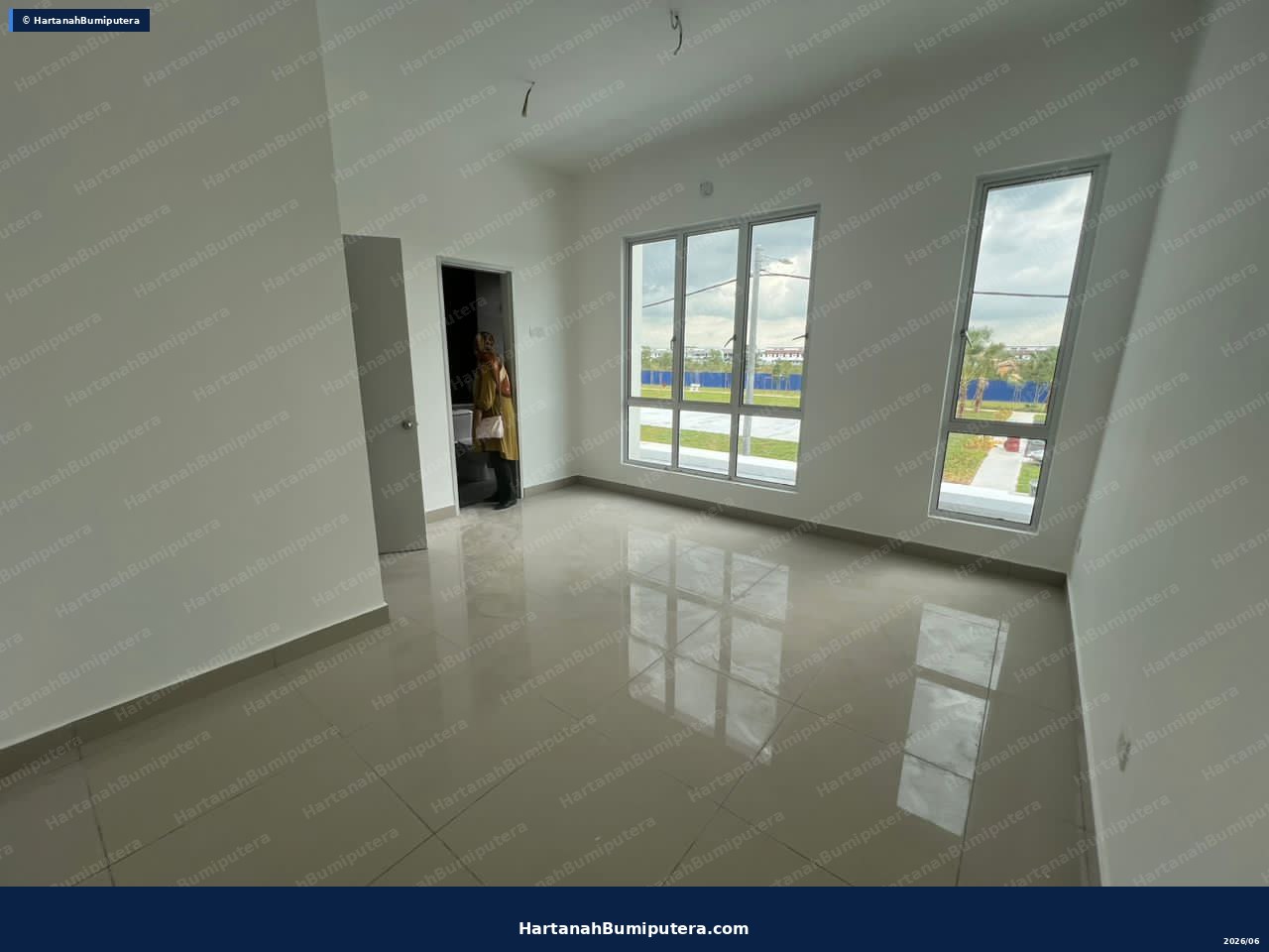 Brand New Unit  : 2 storey terrace Taman Saujana KLIA Kota Warisan — gambar 3
