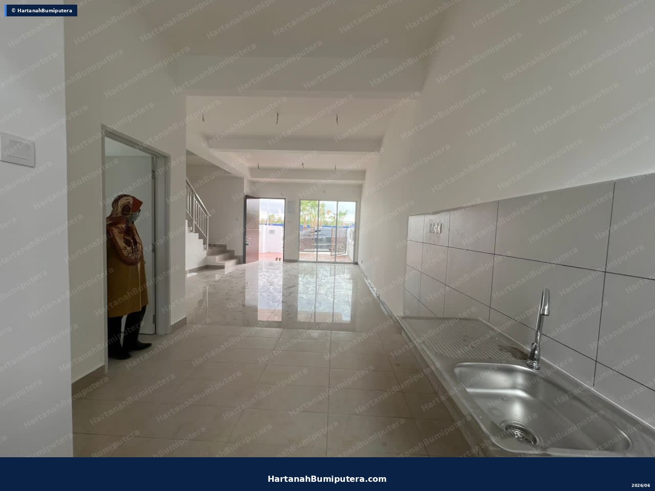 Brand New Unit  : 2 storey terrace Taman Saujana KLIA Kota Warisan — gambar 4
