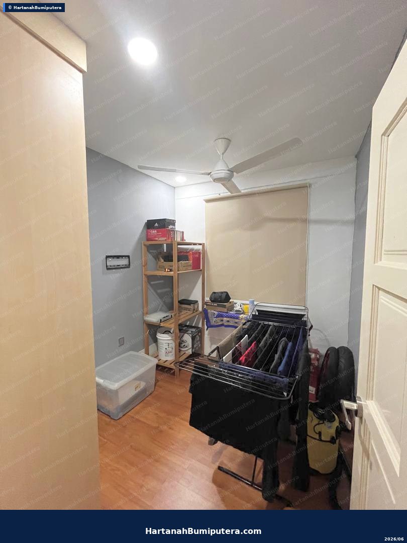 With Lift : Apartment Impiana Semenyih — gambar 12