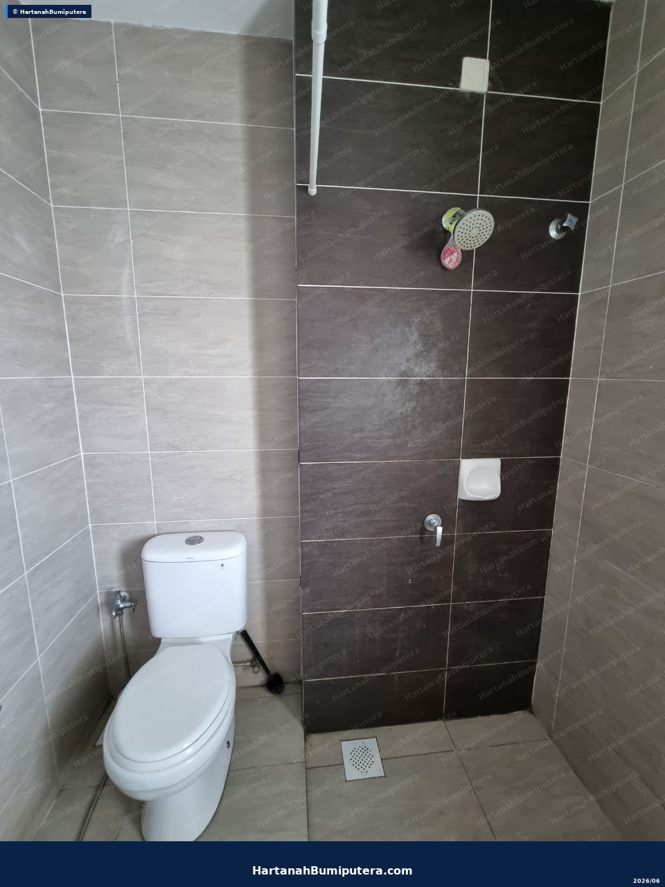 Facing Open : 2 storey terrace 96 Greenwoods Salak Perdana Sepang — gambar 10