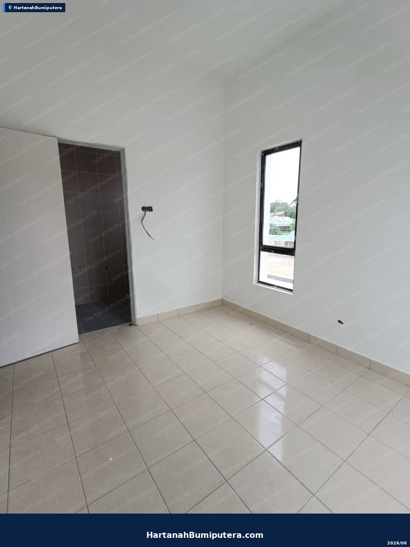 Semi D Brand New : 2 storey Semi Detached Taman Salak Mulia Salak Tinggi Sepang — gambar 32