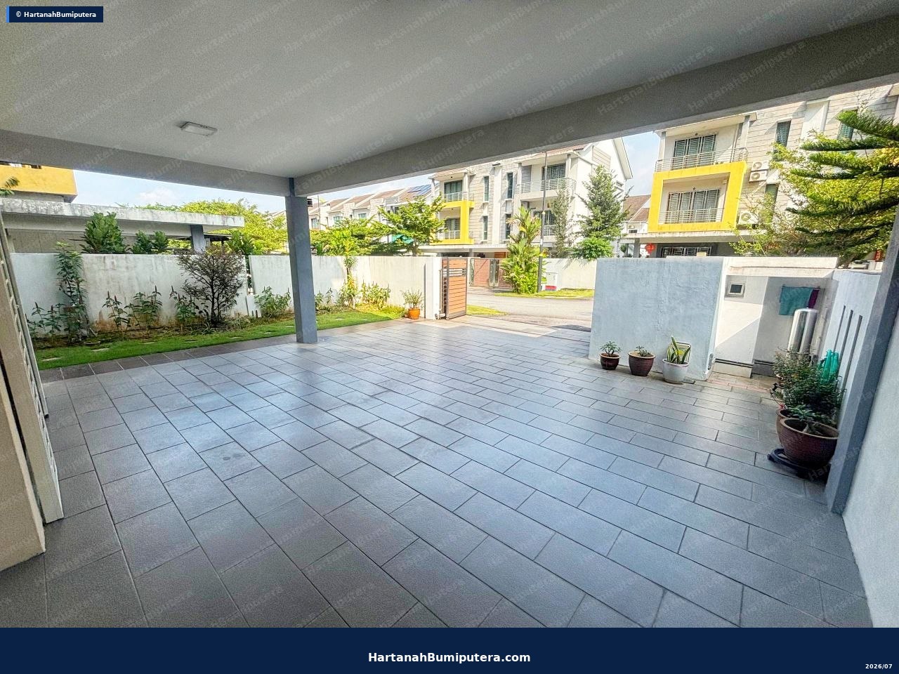 Freehold : Semi D Three Storey Taman Saujana Suria Kajang — gambar 9