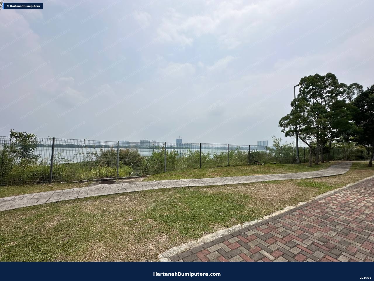 End Lot Fully Furnished : The Lake Residence Taman Putra Perdana — gambar 5