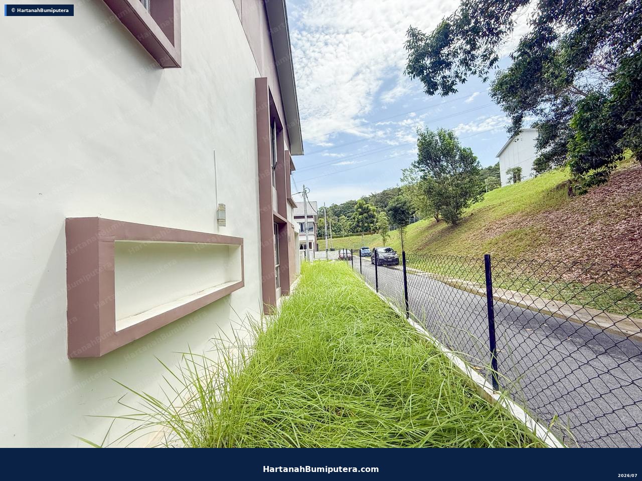 Nice End Lot : 2 storey terrace Greenwoods Cendana Salak Perdana — gambar 9