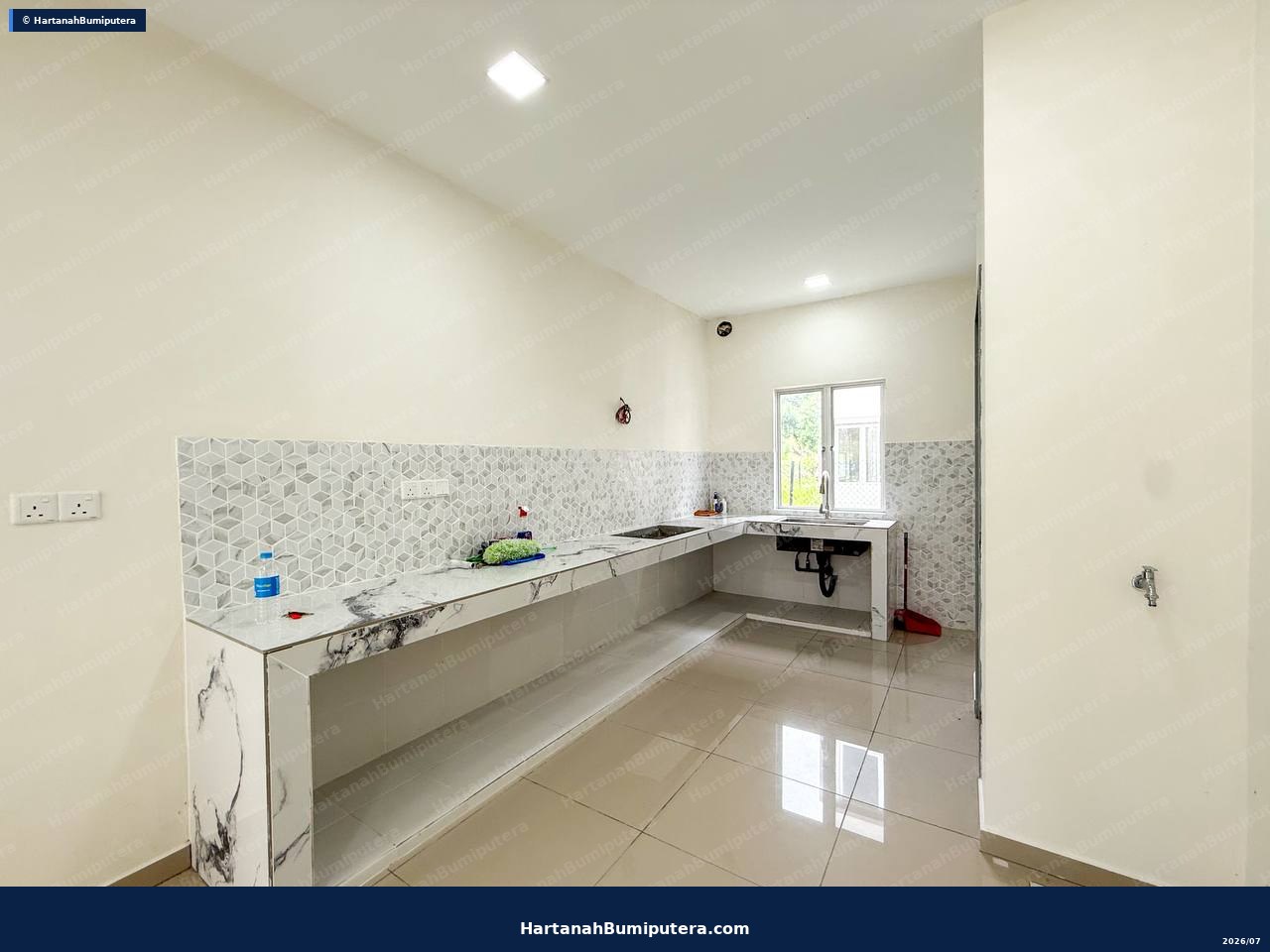 Nice End Lot : 2 storey terrace Greenwoods Cendana Salak Perdana — gambar 26
