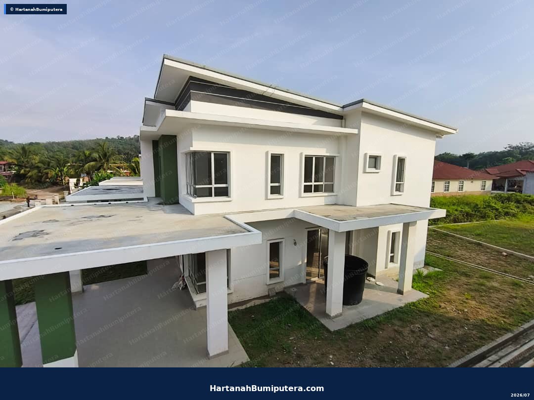 Murah!!! Rumah Baru Semi D 2 tingkat di Sepang — gambar 4