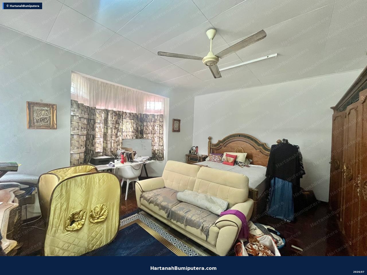 Facing Playground : 2 storey terrace Lestari Perdana Seri Kembangan — gambar 18