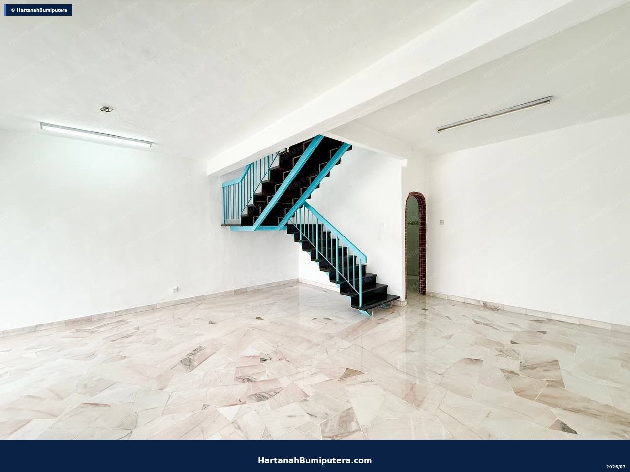Newly Refurbished End Lot : 2 storey terrace Bandar Puchong Jaya — gambar 8