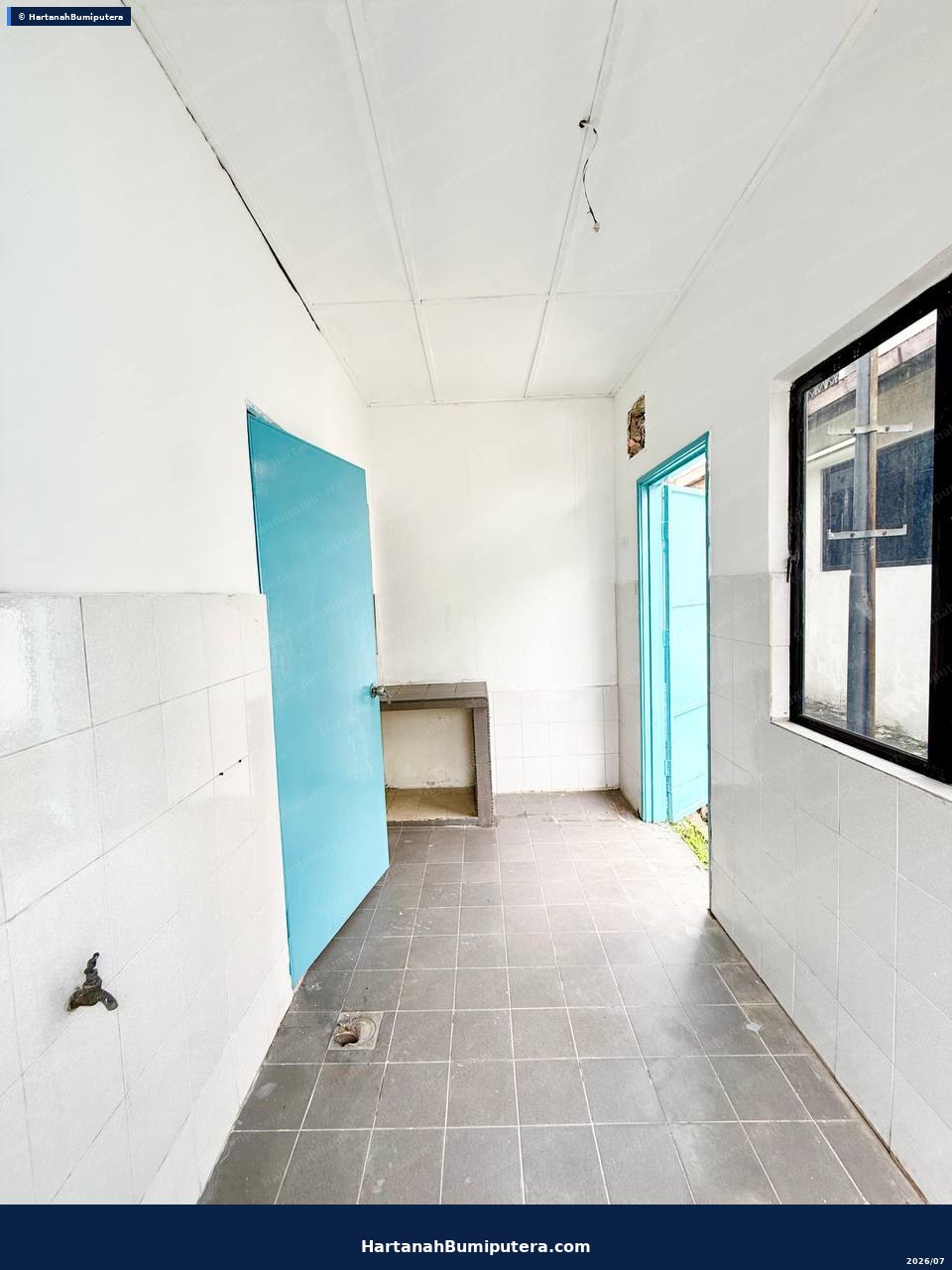 Newly Refurbished End Lot : 2 storey terrace Bandar Puchong Jaya — gambar 13