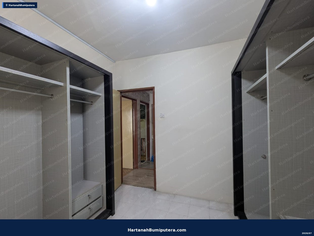 Near MRT : Vista Pinggiran Apartment, Seri Kembangan — gambar 4