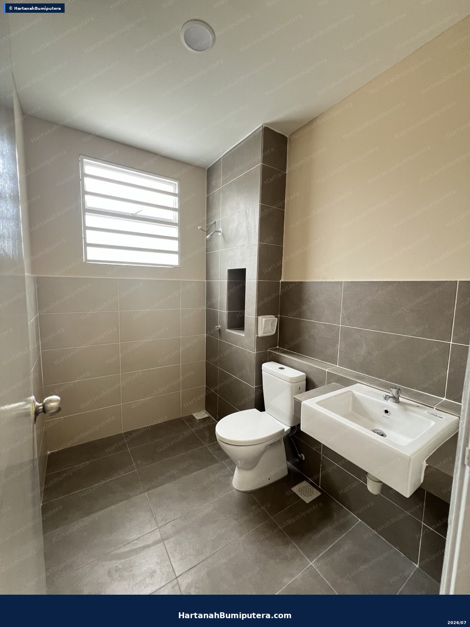 Newly Refurbished like new : Camelia Residence Bandar Tasik Kesuma Semenyih — gambar 5