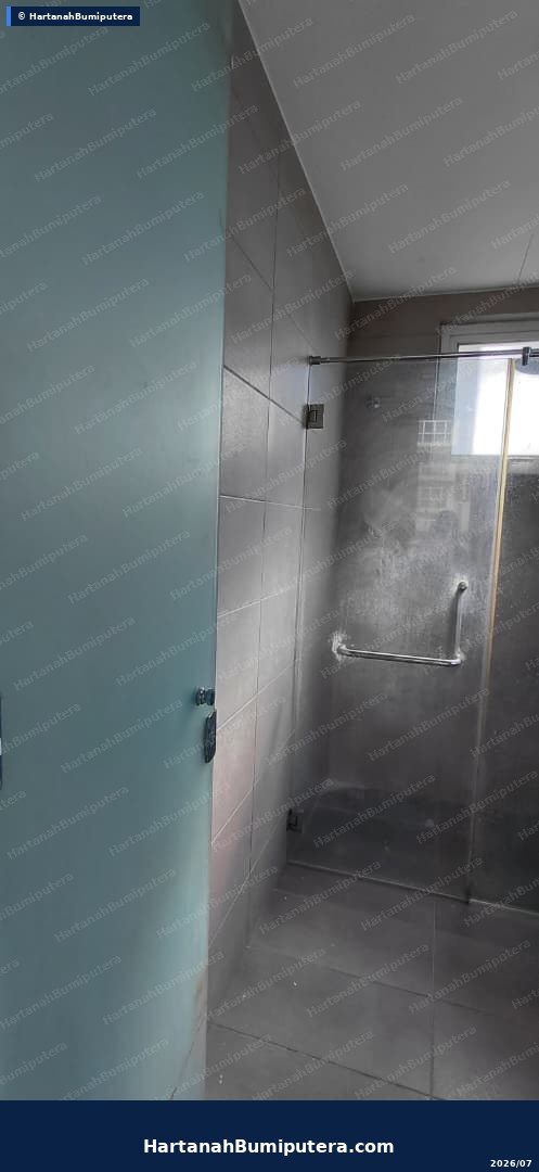 Spacious Corner : Mutiara Ville Condominium Cyberjaya — gambar 15