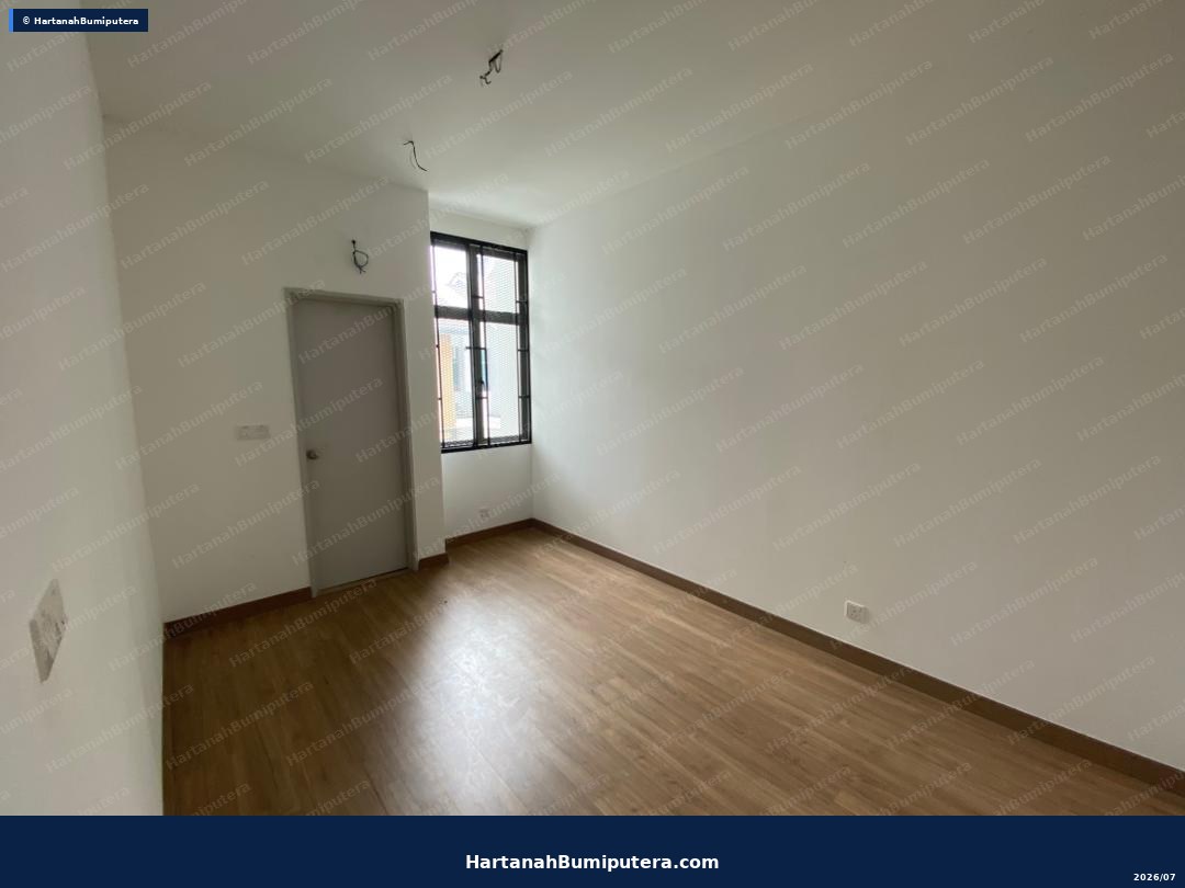 FRONT GREEN AREA : 2-STOREY TERRACED HOUSE @ NILAI RM490,000 ONLY — gambar 16