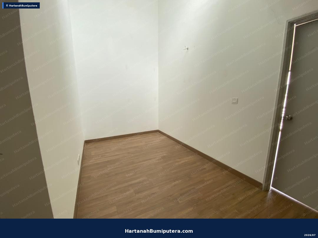FRONT GREEN AREA : 2-STOREY TERRACED HOUSE @ NILAI RM490,000 ONLY — gambar 11