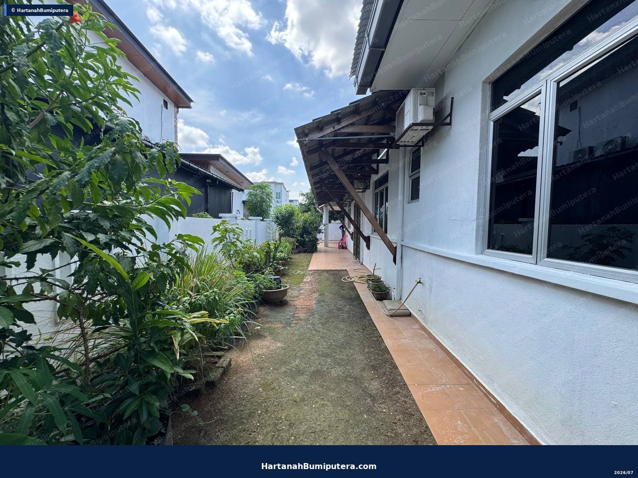 Easy Access to LEKAS Highway : 2 storey Semi D Taman Kajang Impian Kajang — gambar 4
