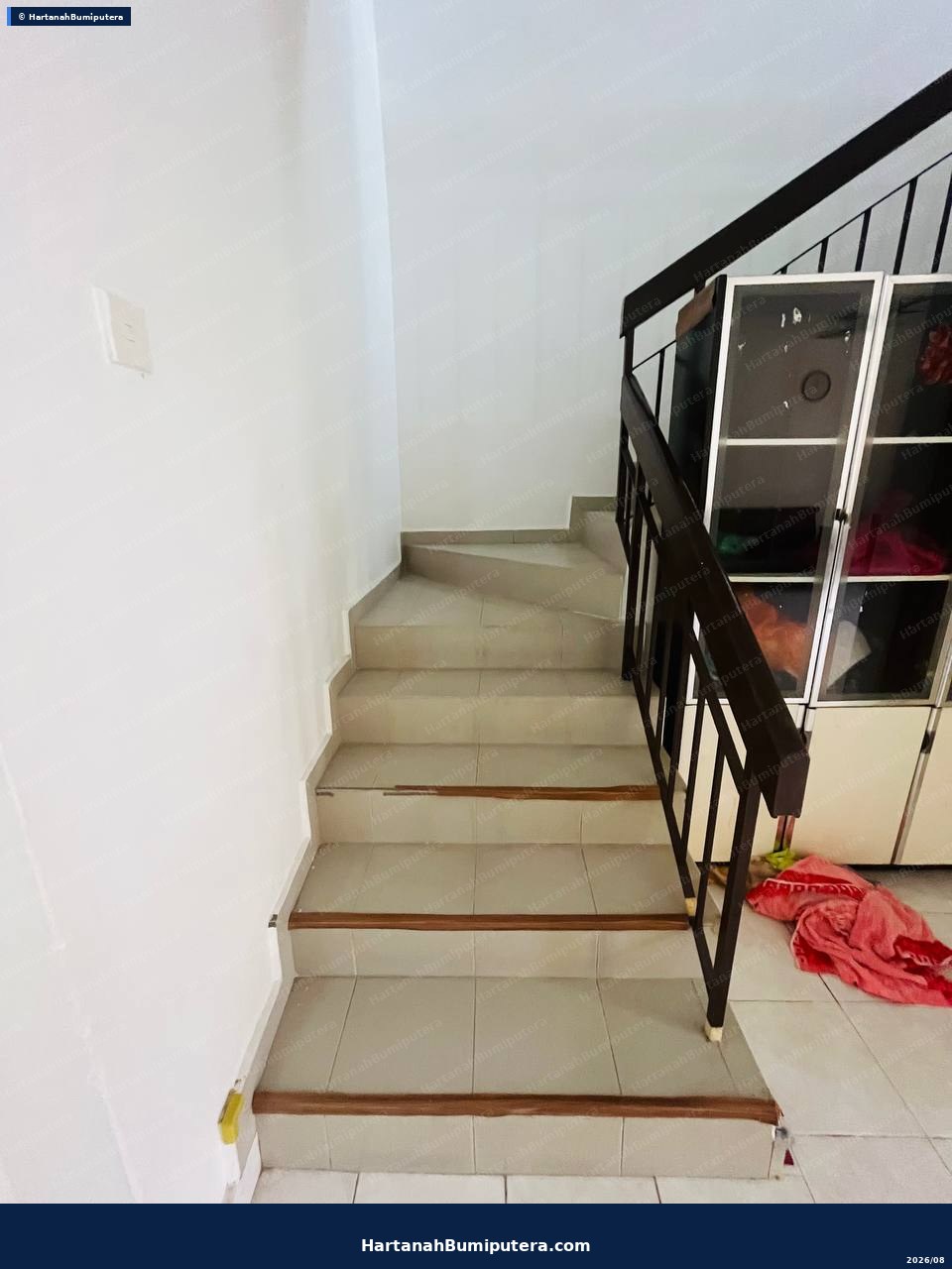 Quick Exit to Cyberjaya : 2 storey terrace Taman Amanputra Puchong — gambar 12