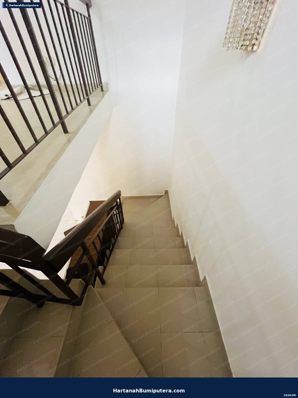 Quick Exit to Cyberjaya : 2 storey terrace Taman Amanputra Puchong — gambar 13