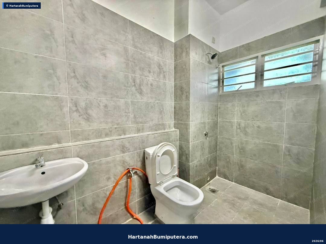 Cheapest Corner : 2 storey Terrace Casa Green Cybersouth — gambar 17
