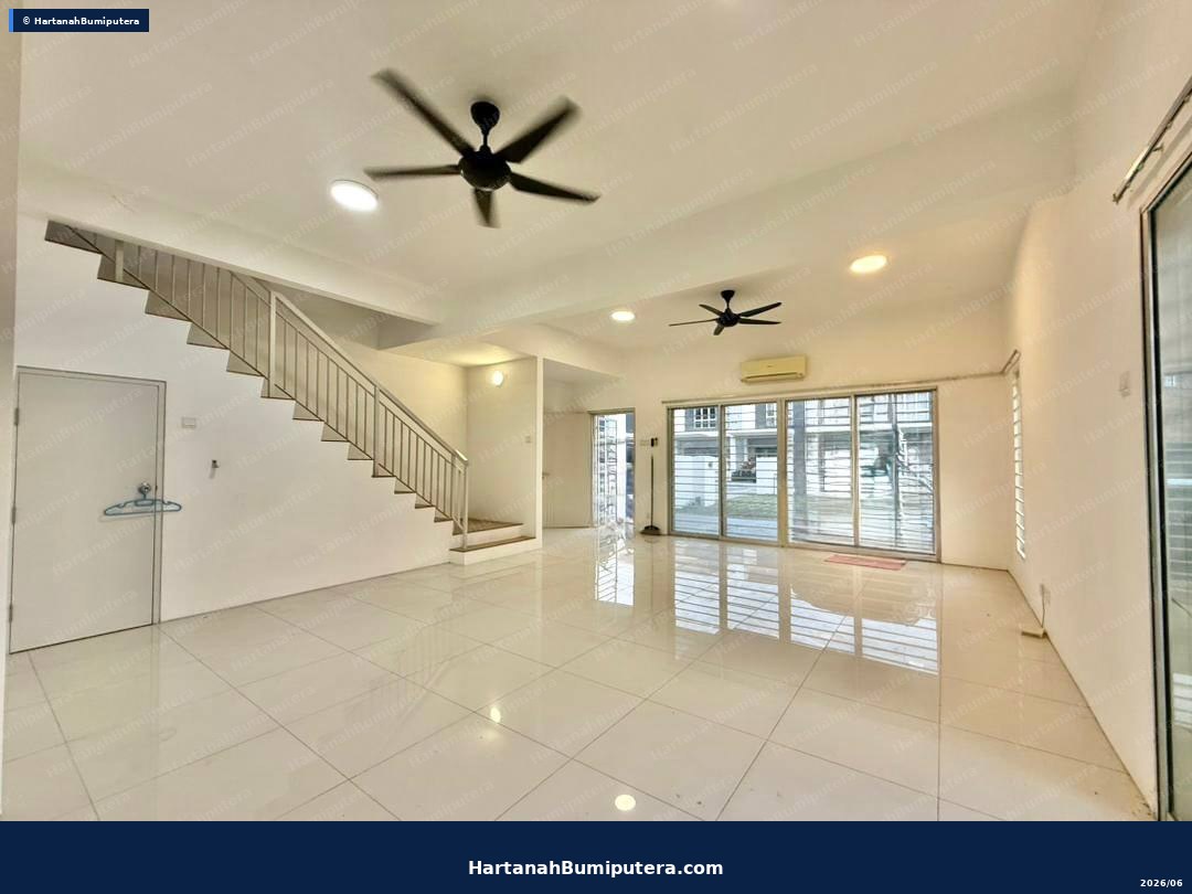 Cheapest Corner : 2 storey Terrace Casa Green Cybersouth — gambar 8