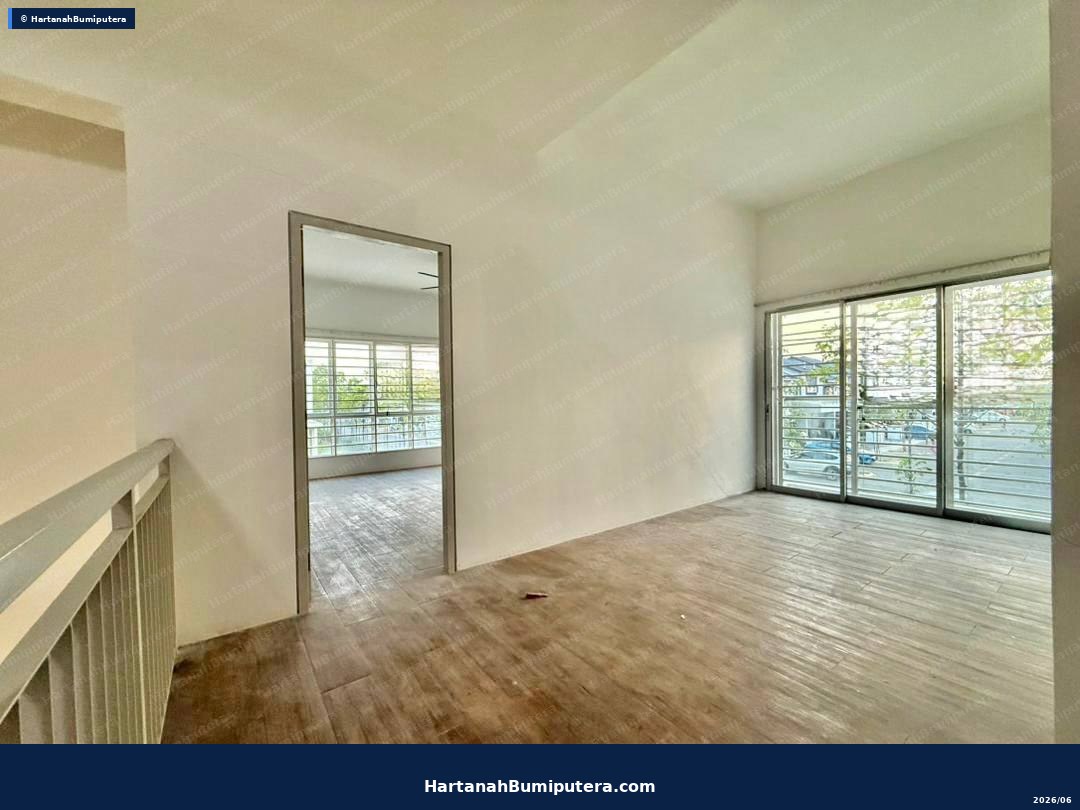 Cheapest Corner : 2 storey Terrace Casa Green Cybersouth — gambar 13