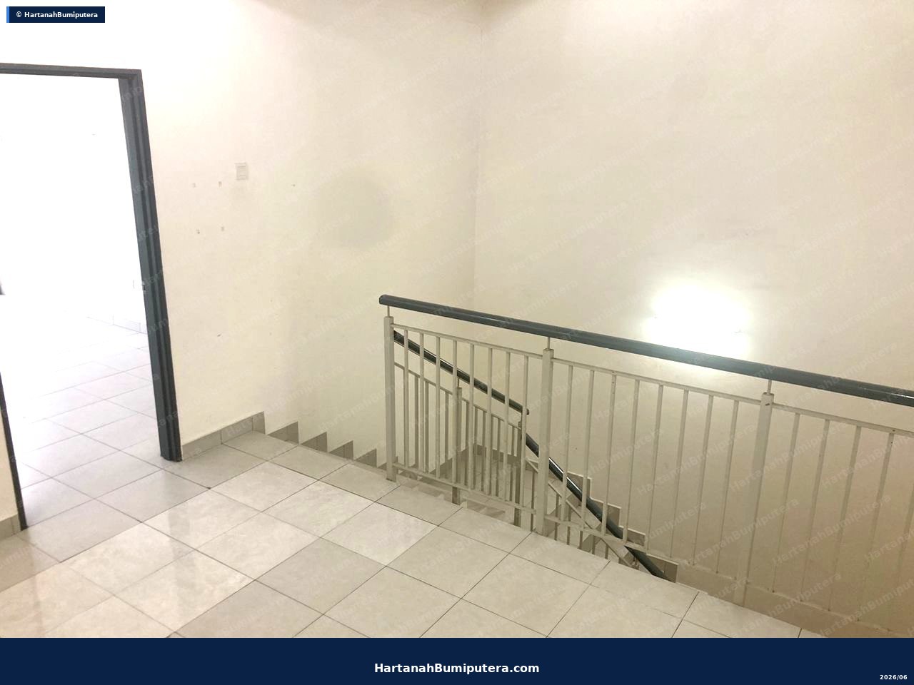 Near UKM Komuter station : 3 storey terrace Taman Aman Permai Bangi — gambar 12